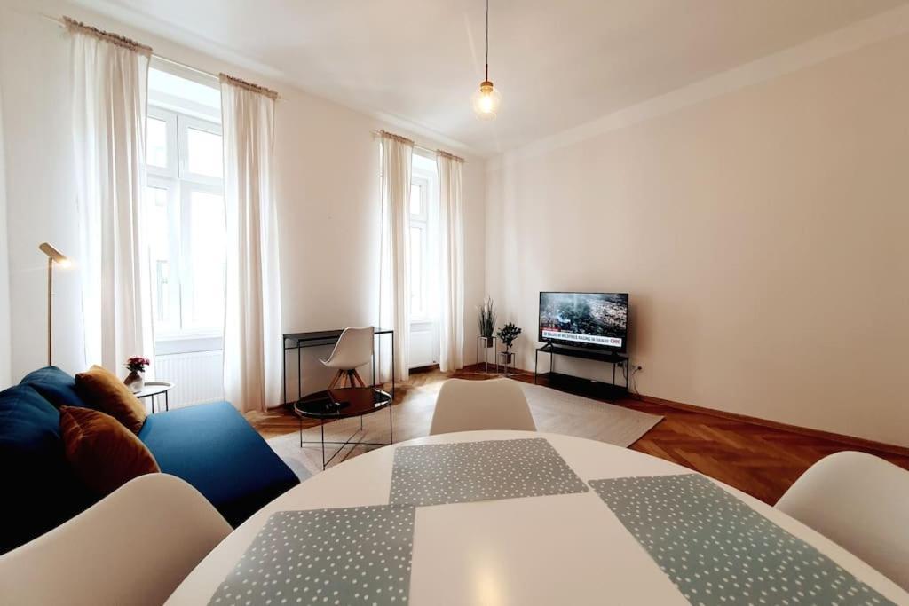 Savoir Vivre Apartments Rosinagasse Viena Exterior foto